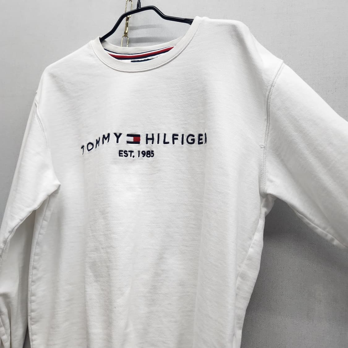 타미힐피거 빅로고 자수 맨투맨 M(L) 상품이미지3