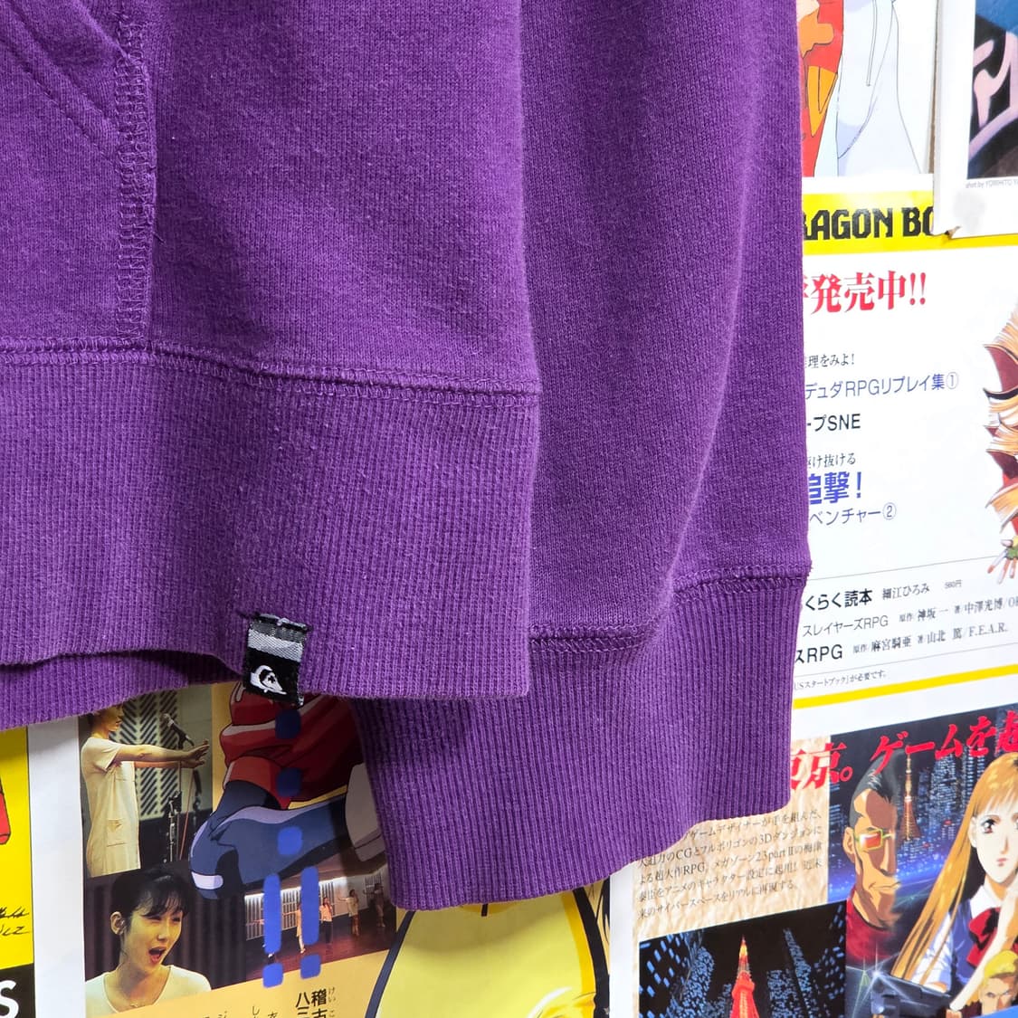 퀵실버 퍼플 넥버튼 프린팅 후드집업 상품이미지5