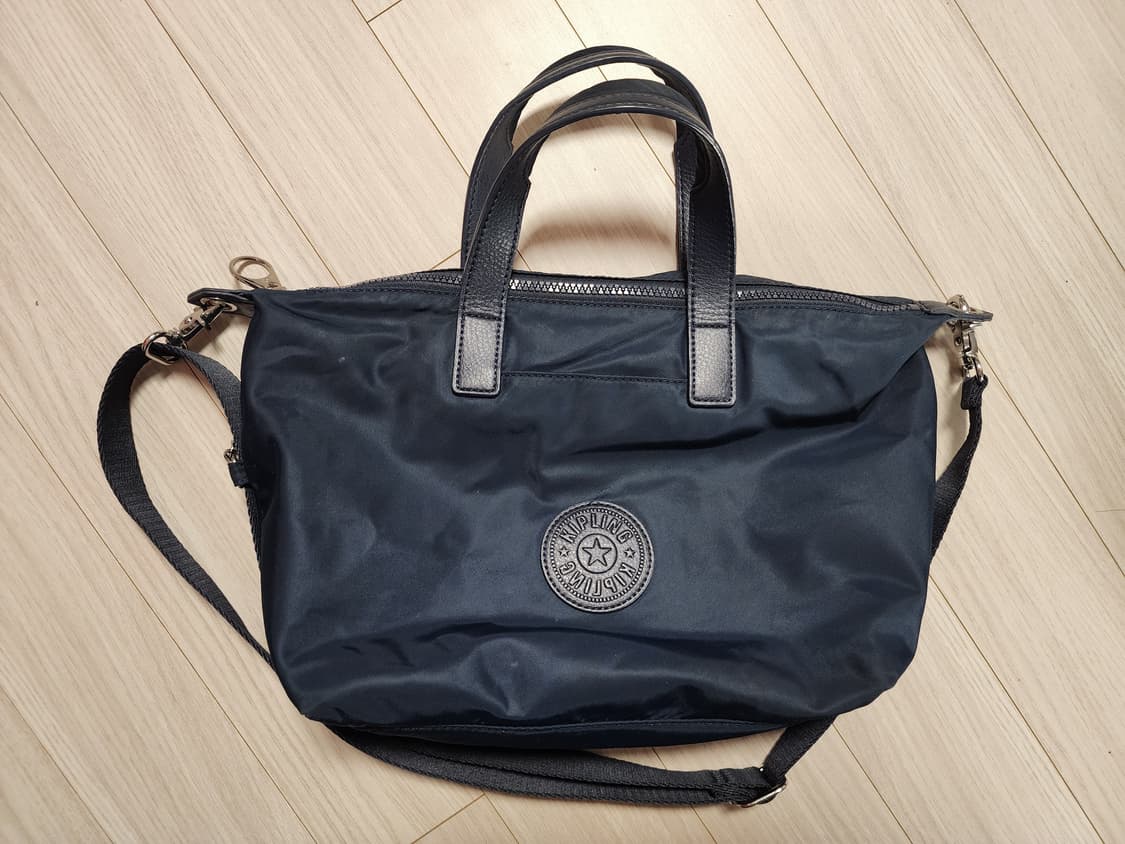 키플링 네이비 토트백 숄더백 상품이미지1