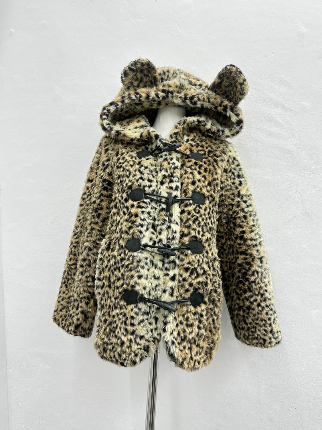 Wakatsuki Chinatsu 레오파드 곰돌이 귀 퍼 상품이미지1