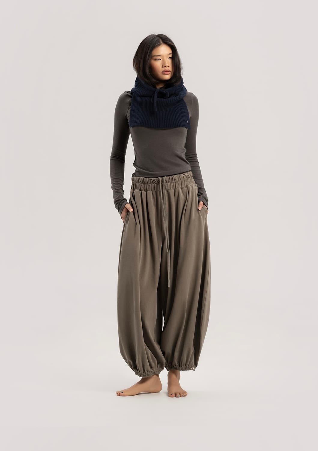 부디무드라 BM 와이드 워머 네이비 상품이미지1