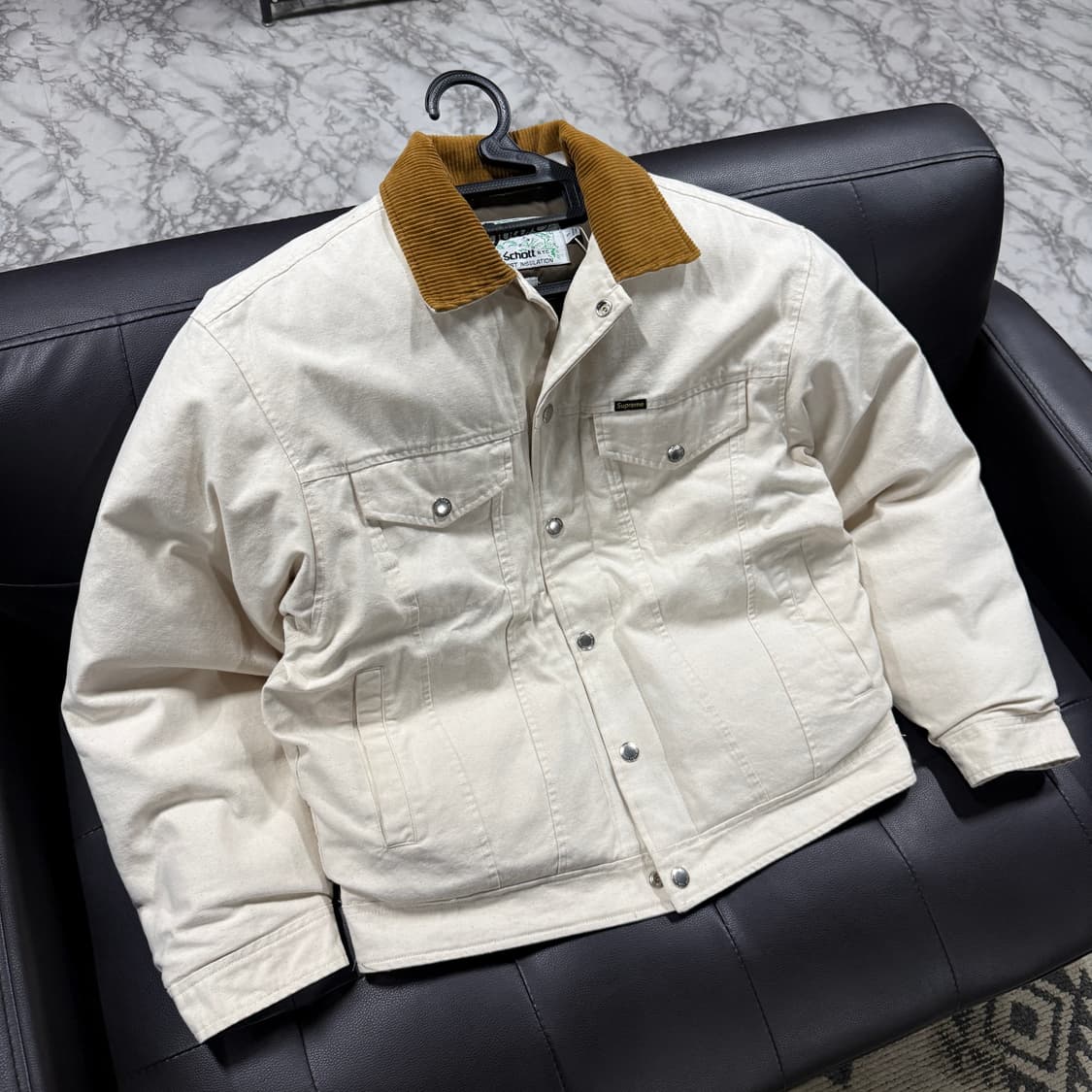 FW22 슈프림 x 쇼트 캔버스 덕 다운 트러커 자켓 상품이미지1