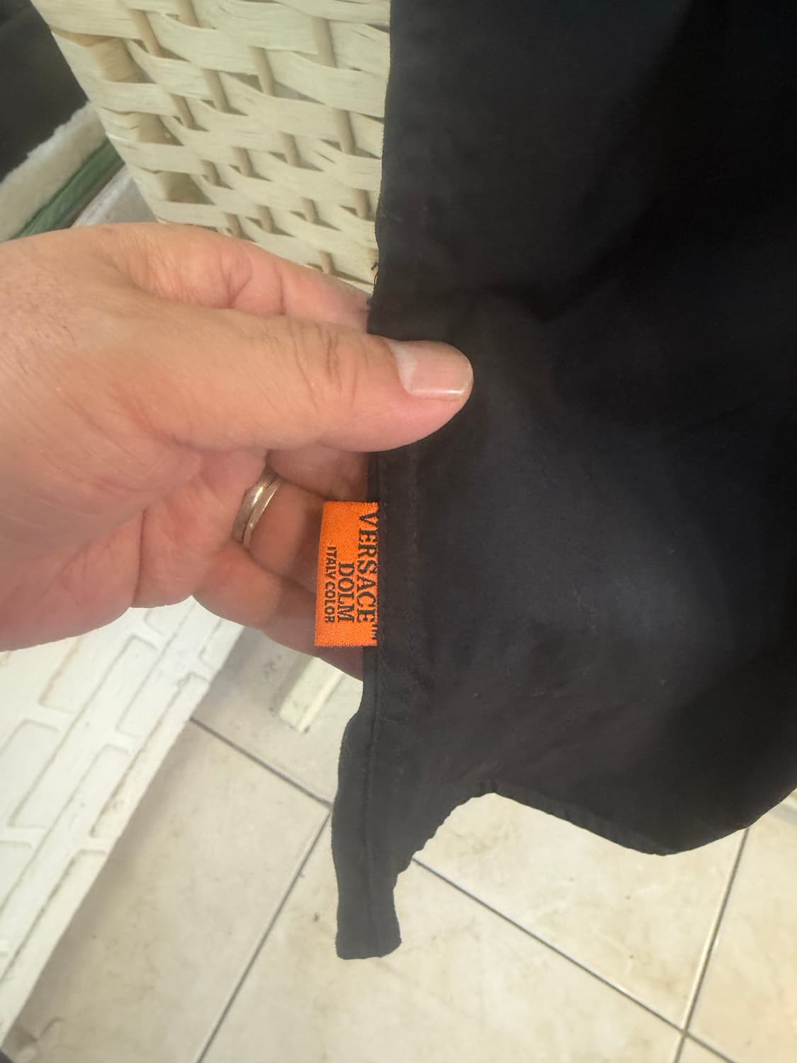 95 정품 베르사체 둠 메두사 자수셔츠 팝니다 상품이미지5