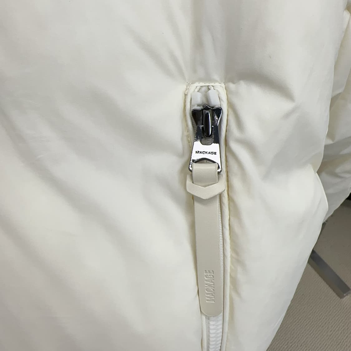 맥카지 딕슨 커플화이트 상품이미지4