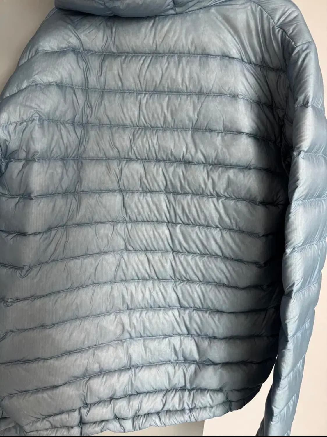 산산기어 24fw 경량패딩 스카이 블루 상품이미지3