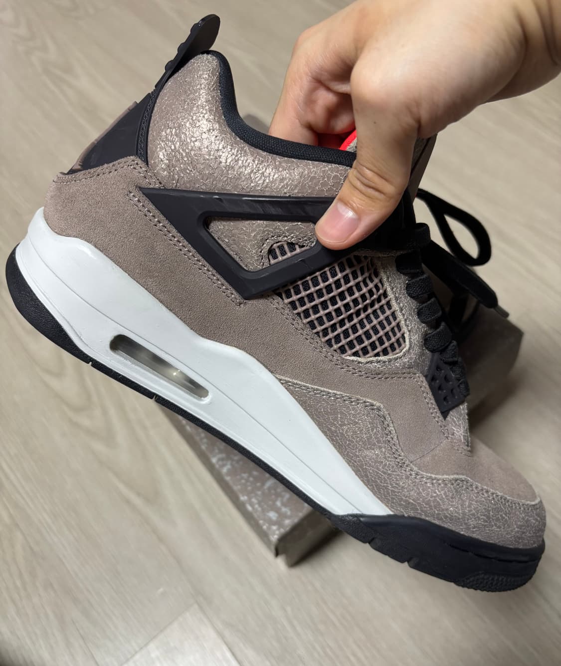 나이키 조던 4 토프 헤이즈 상품이미지3