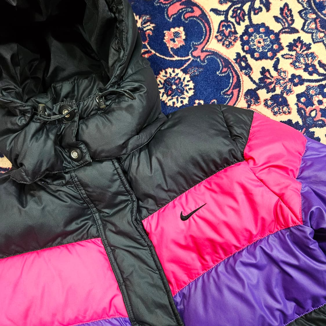 나이키(Nike) 덕다운 핑크 퍼플 배색 숏 패딩 M size 상품이미지3