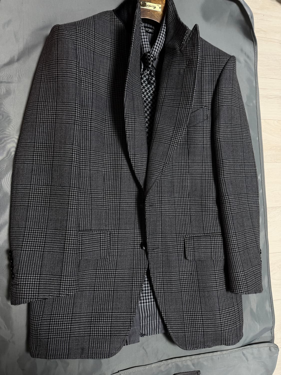 (새상품,강추👍)톰포드 아티쿠스 레더 프린스웨일 블레이져 자켓 코트 상품이미지8