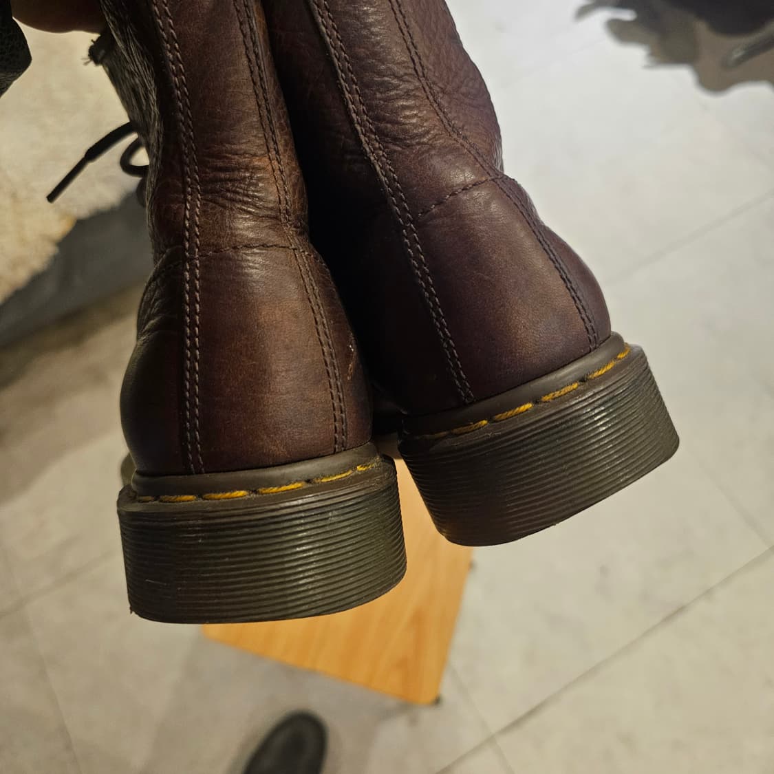 260 닥터마틴 8홀 부츠  상품이미지4