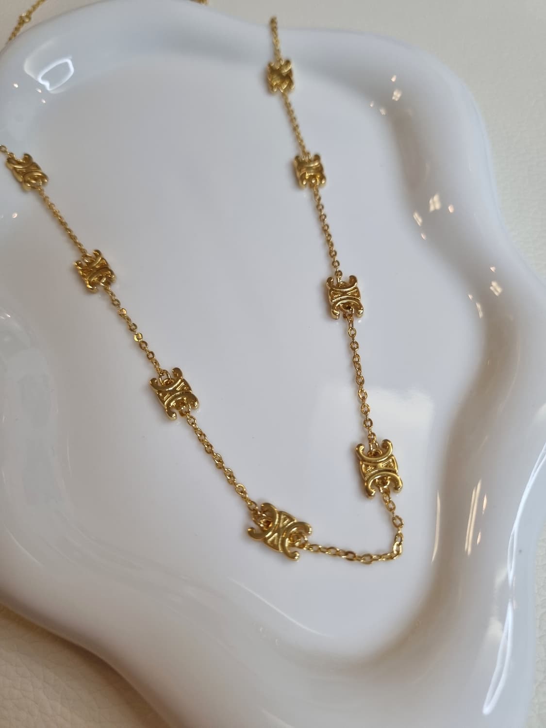 셀린느 트리오페 금장 목걸이 업사이클링 상품이미지1