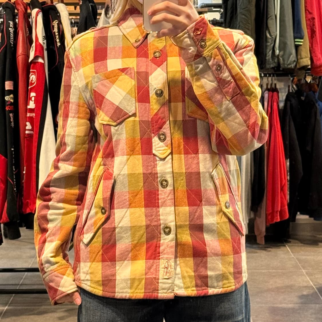 [NO.9] Levi’s 퀄팅 체크 자켓 상품이미지1