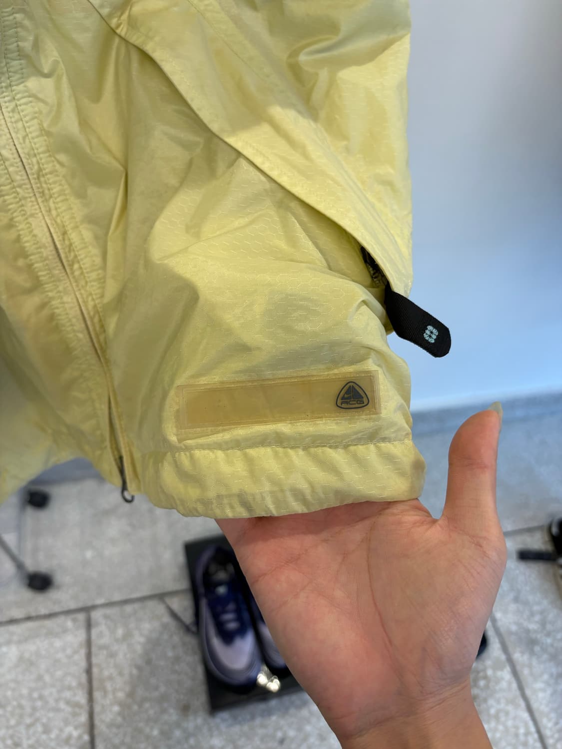 Nike ACG yellow windbreaker 상품이미지4