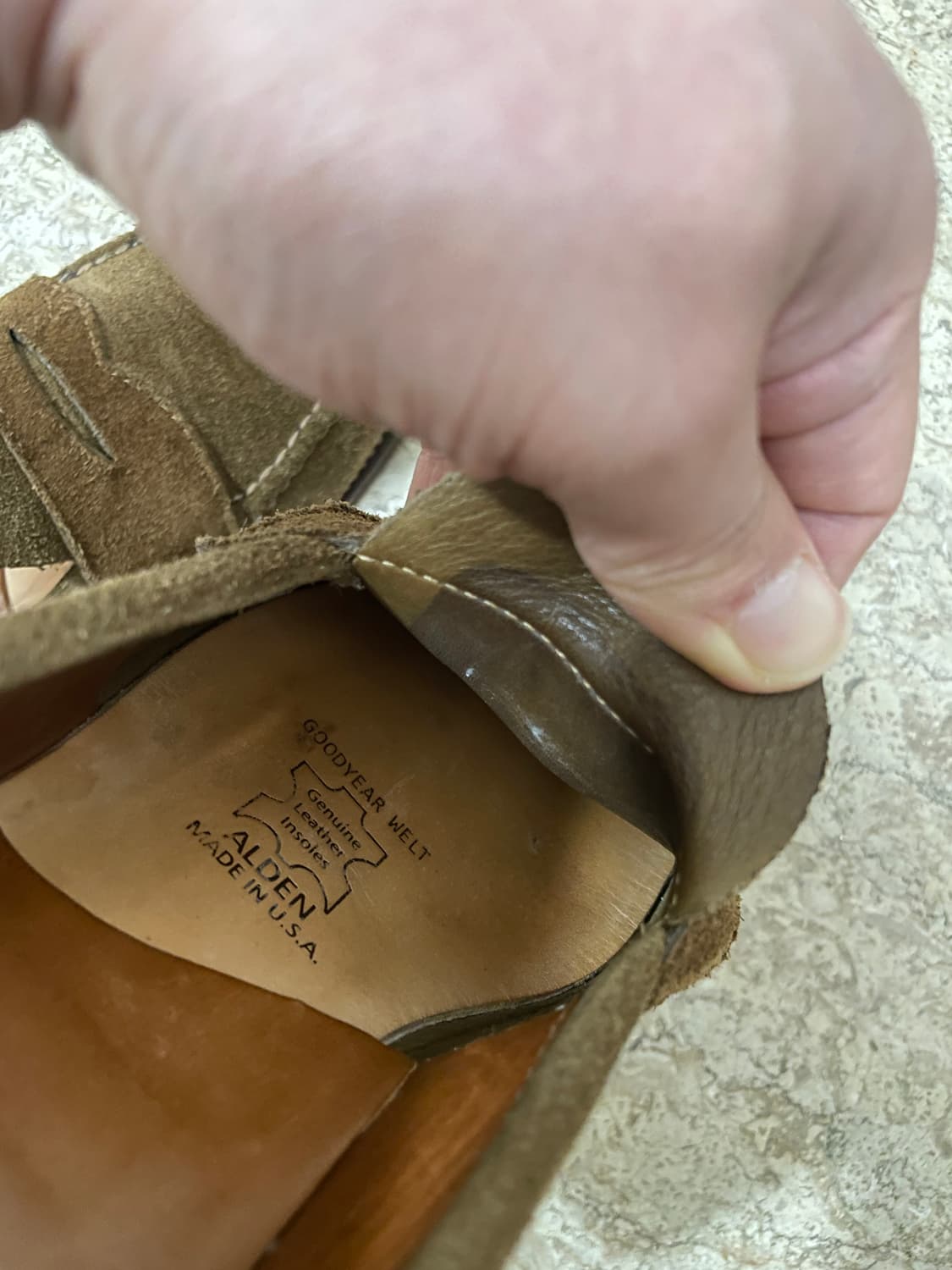 알든 6243f 스너프 스웨이드 로퍼 6d 상품이미지6