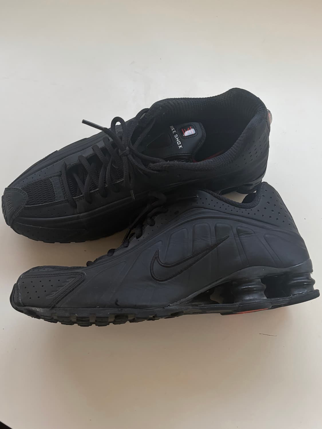 나이키 샥스 블랙 275 상품이미지1