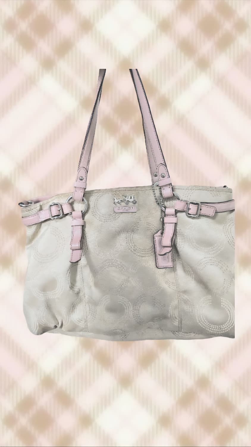 코치 핑크 숄더백 상품이미지1