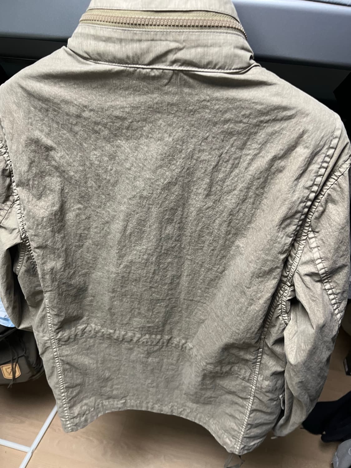 CP컴퍼니 필드자켓 M 상품이미지2