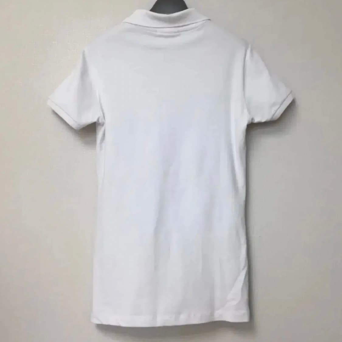 새상품 라코스테 정품 여성 슬림핏 카라 반팔티 화이트 상품이미지2
