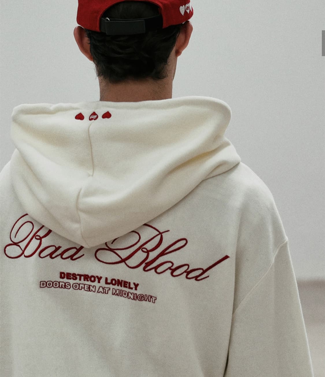 배드블러드 클래식 로고 후드집업 크림화이트 상품이미지1