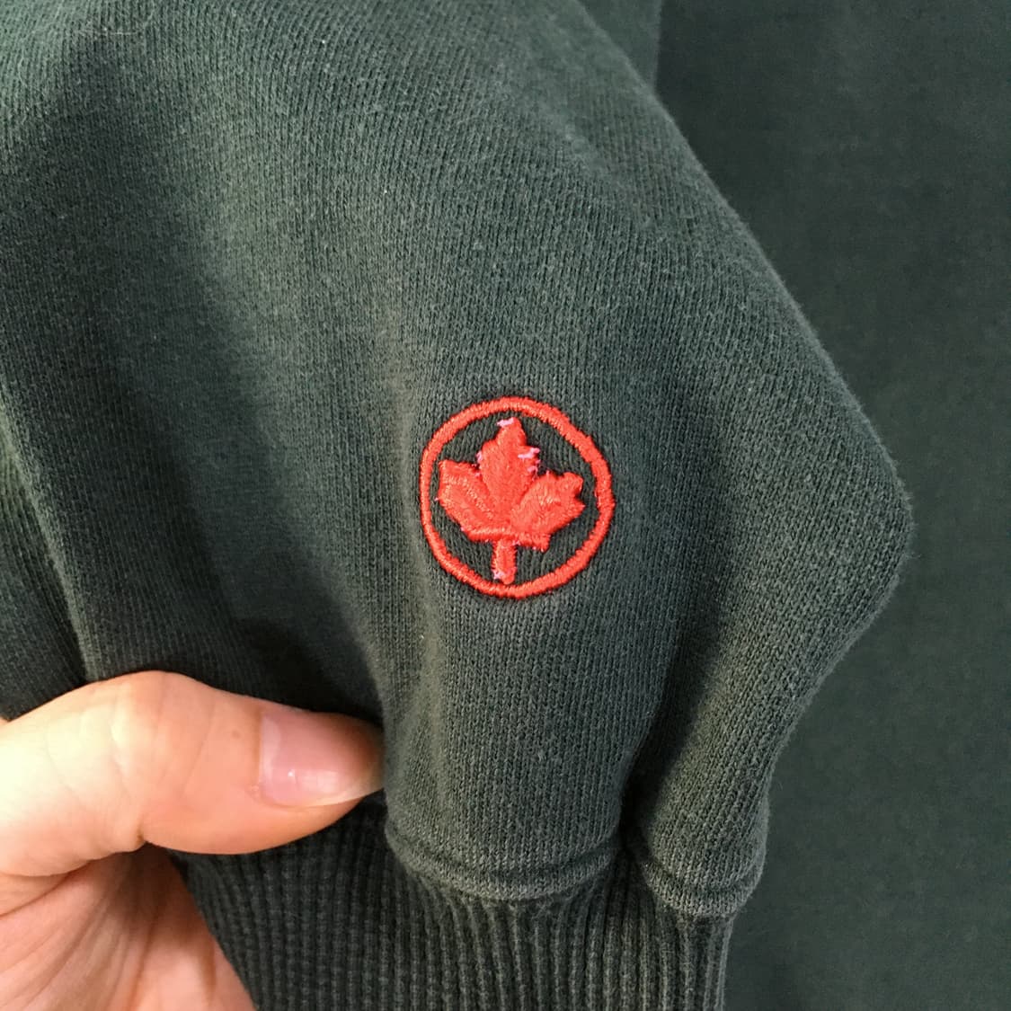 투티/A9 Roots canada 후드 반집업 맨투맨 상품이미지3
