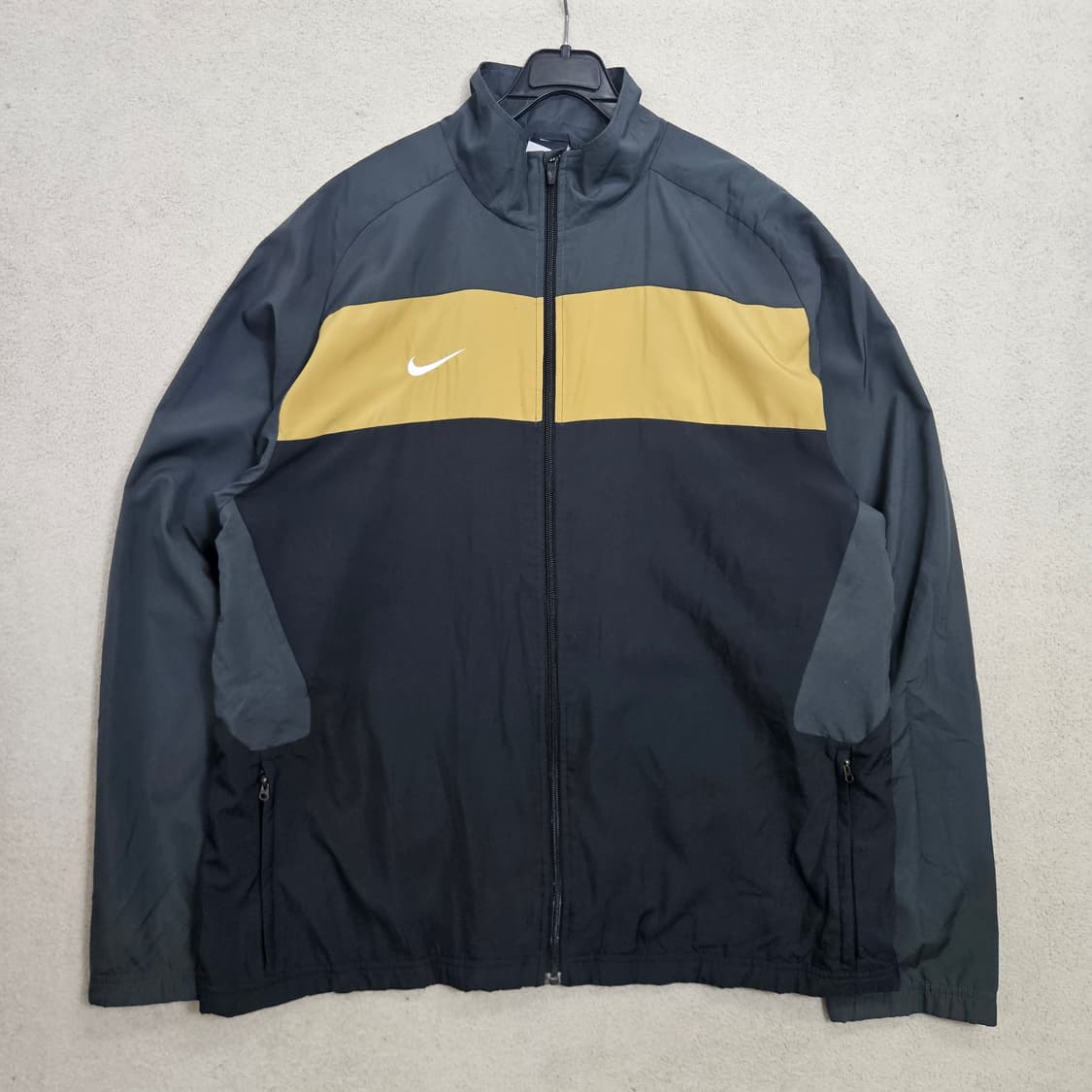 나이키 바람막이 XL 상품이미지1