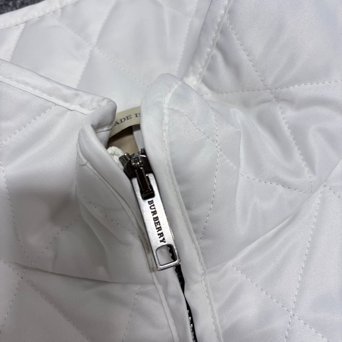 버버리 런던 안감 노바체크 퀄팅 자켓 상품이미지4