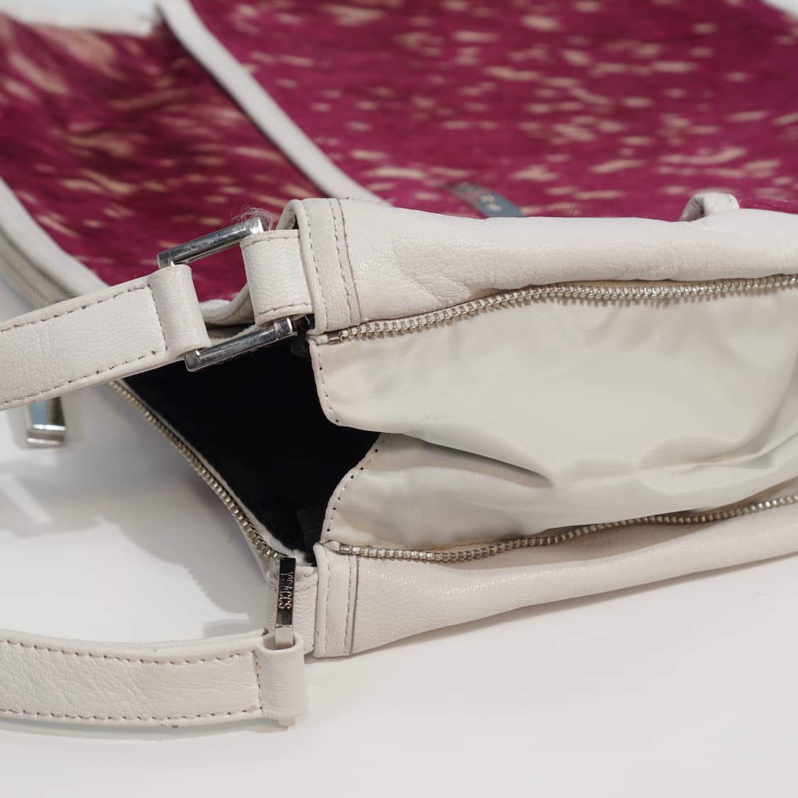 요지야마모토 Ysaccs 포니 헤어 레더 백 상품이미지7