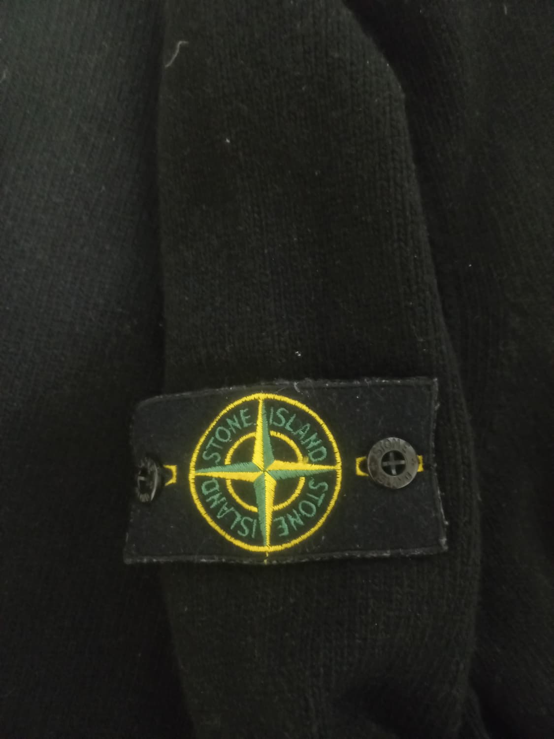 스톤아일랜드 와펜 패치 블랙 니트  상품이미지3