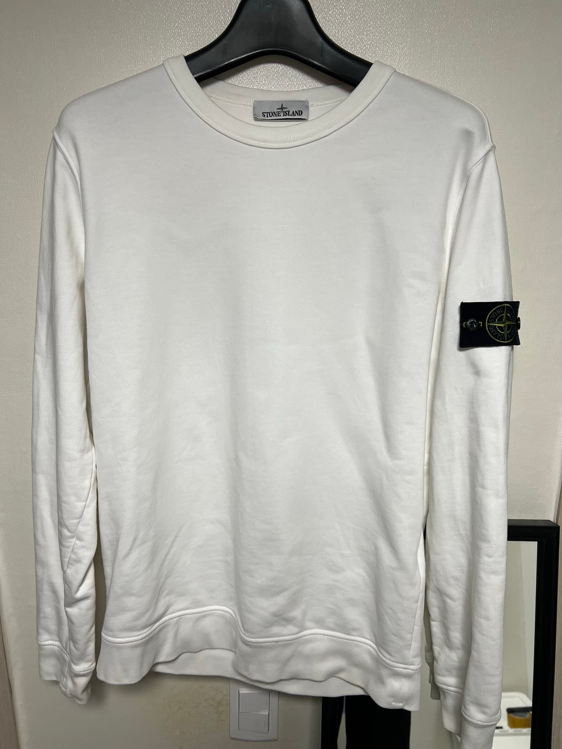 스톤아일랜드 맨투맨 상품이미지1