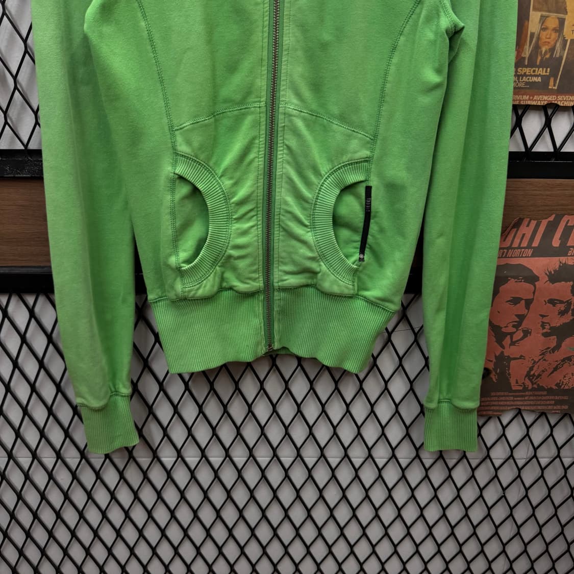 00s 디젤 집업 자켓 후면 빅 로고 프린팅 포인트 그린 상품이미지4