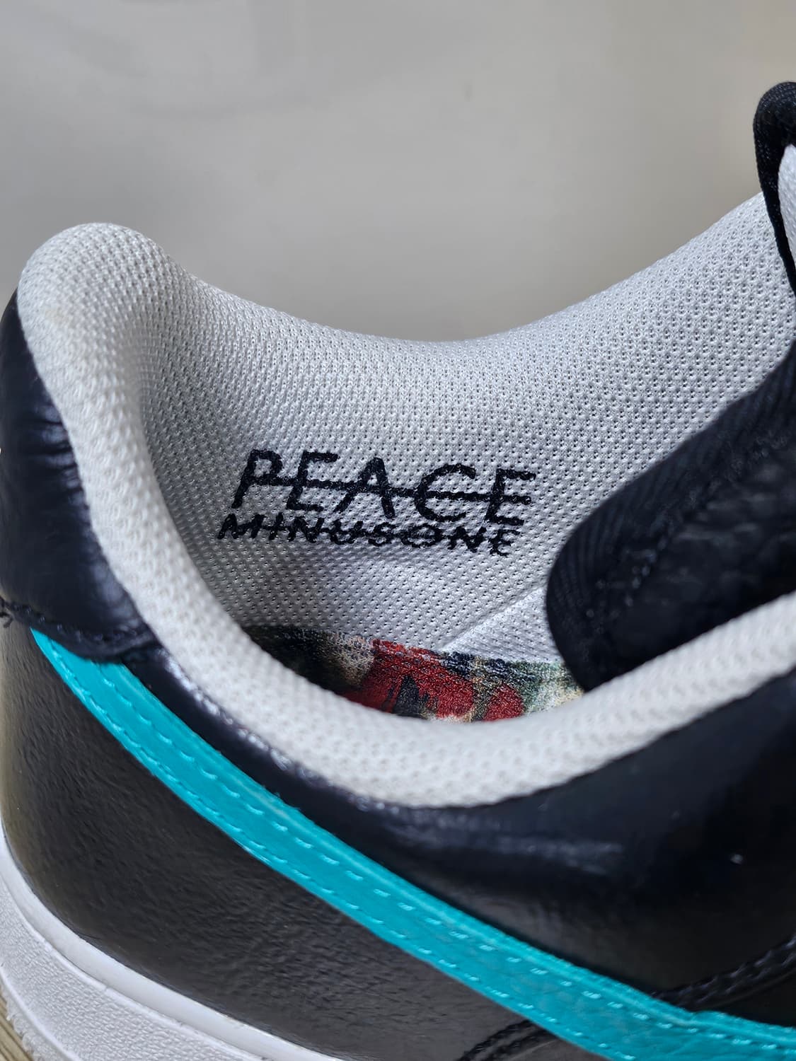 <나이키 피스마이너스원 에어포스1> 255mm 상품이미지8