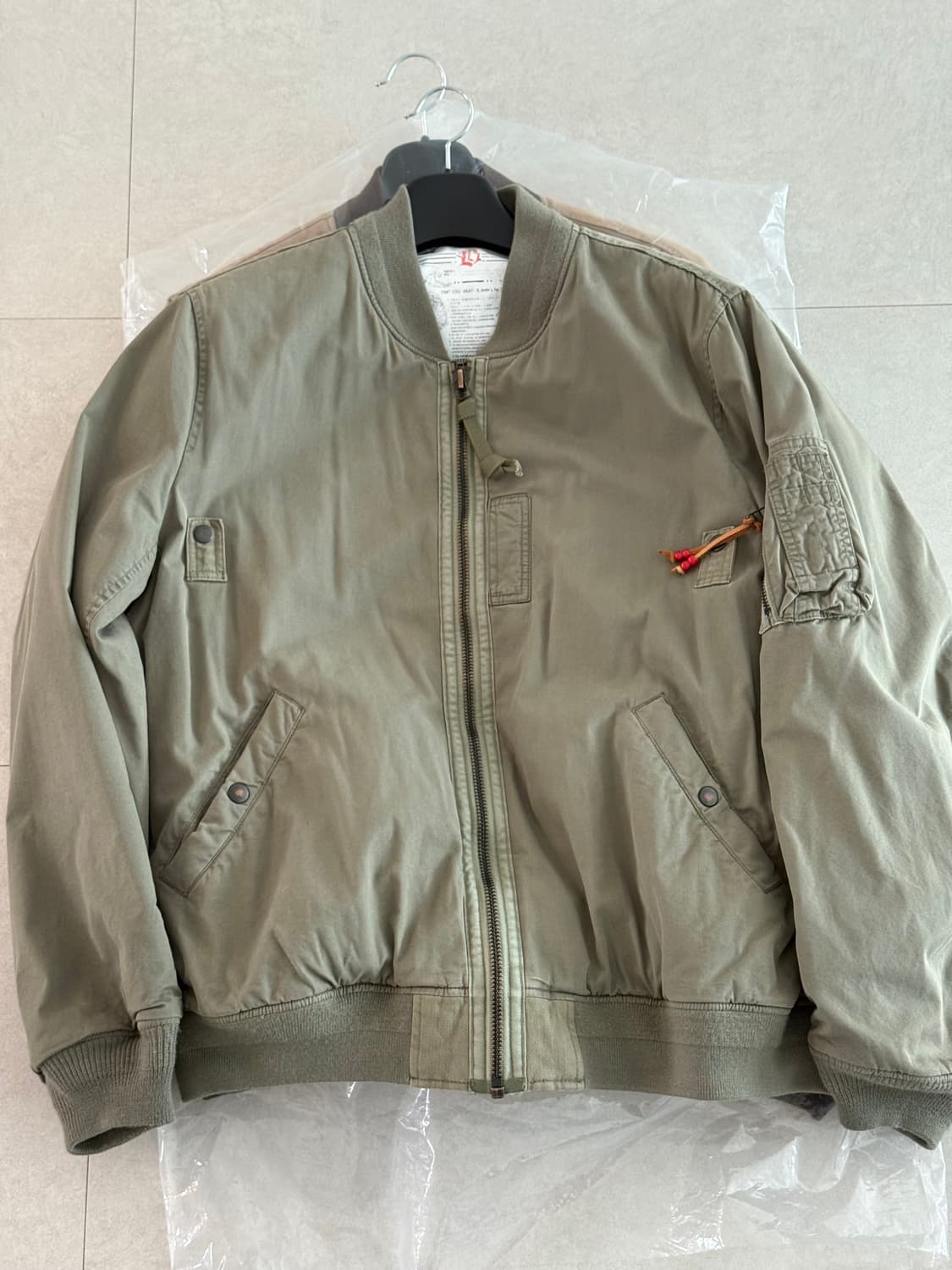 블랙아웃 ma-1 올리브 L 상품이미지1