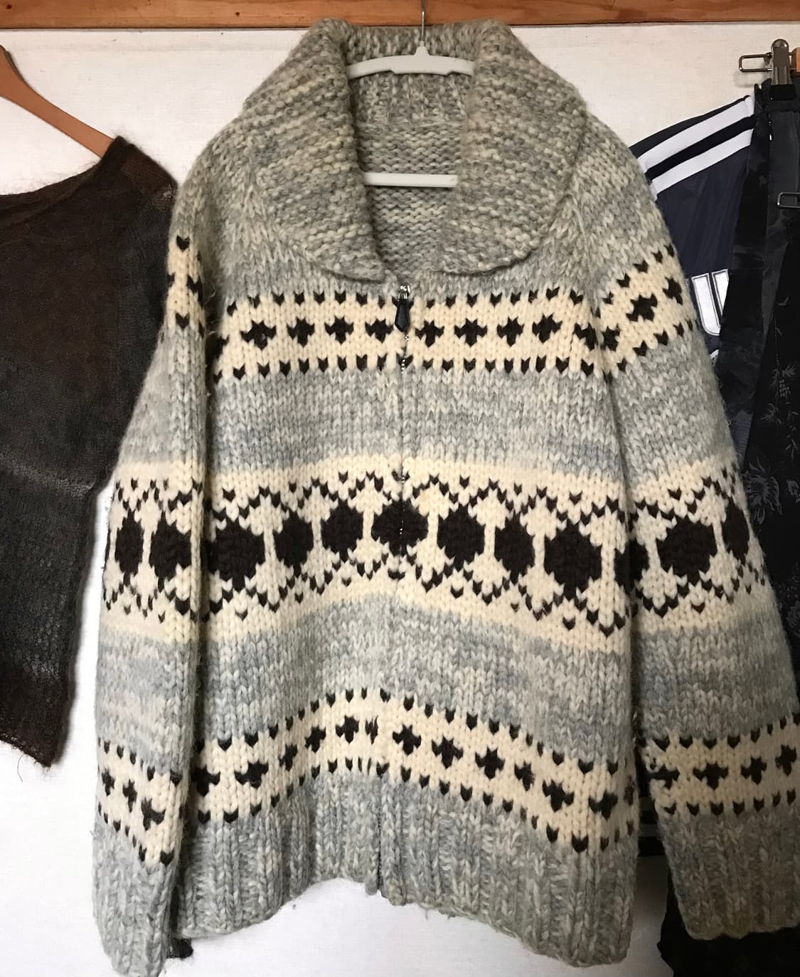 양모 100% 헤비아우터 핸드메이드코위찬 상품이미지1