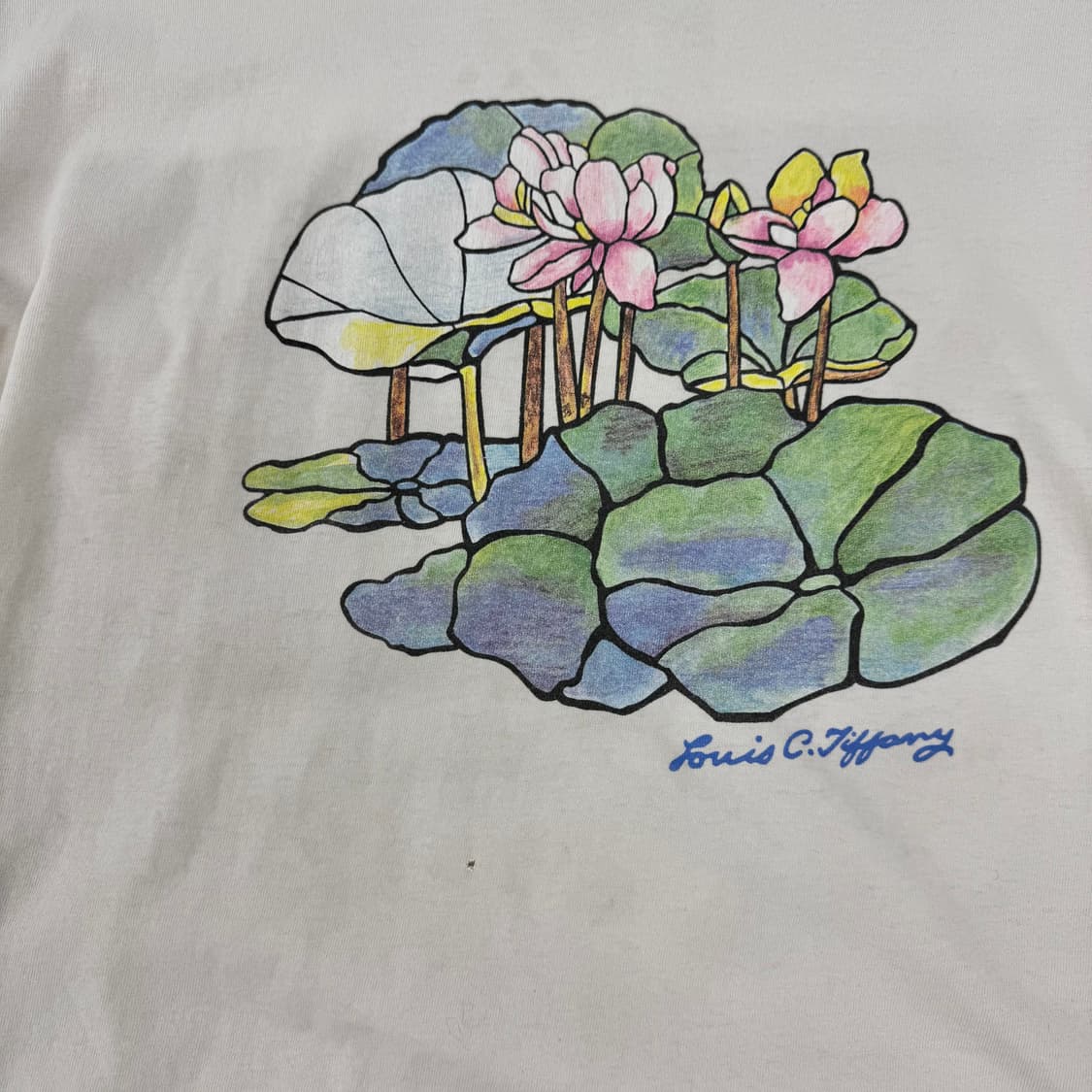 90‘s Lotus Flower Motif Art T-shirts 상품이미지3