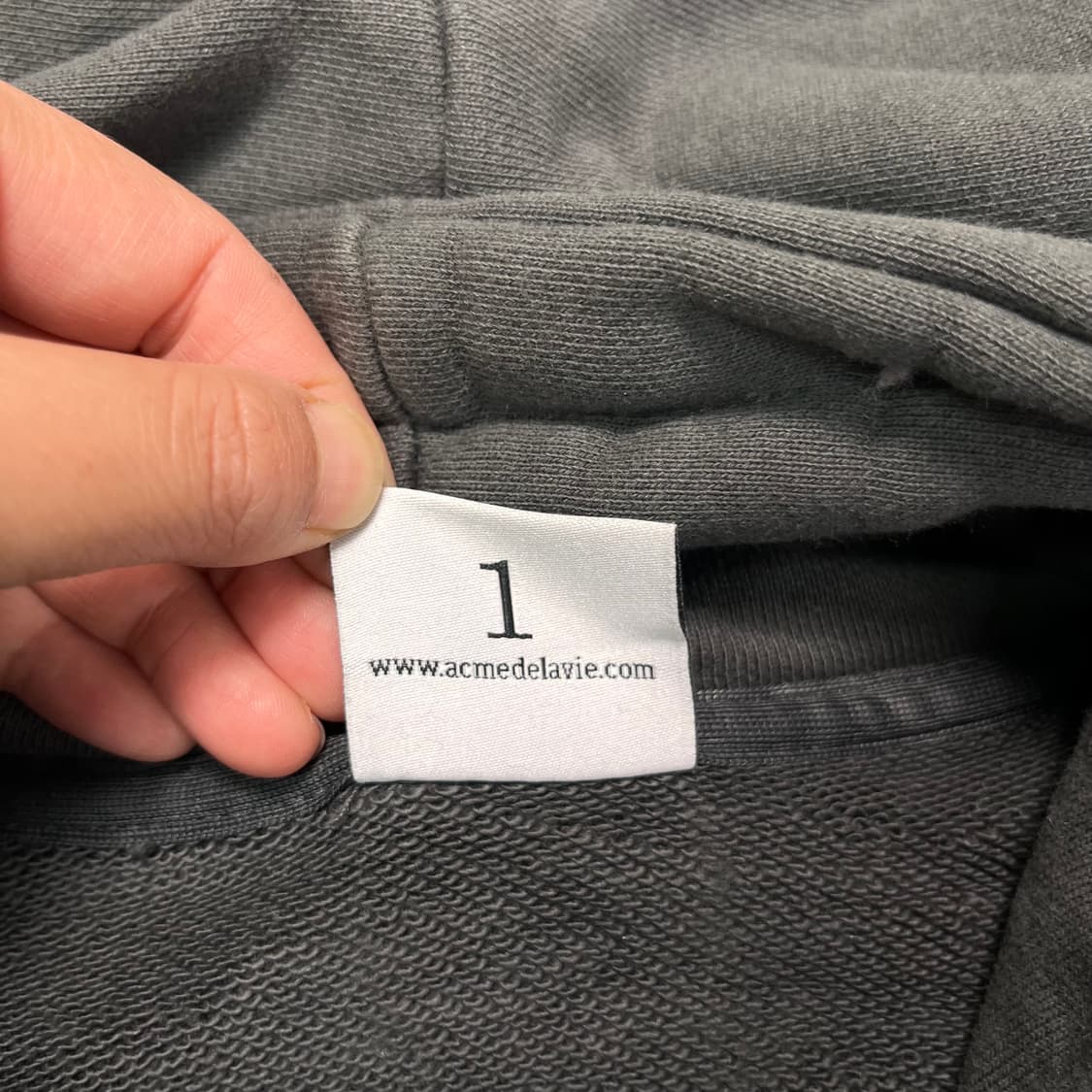 105 아크메드라비 후드티 상품이미지5