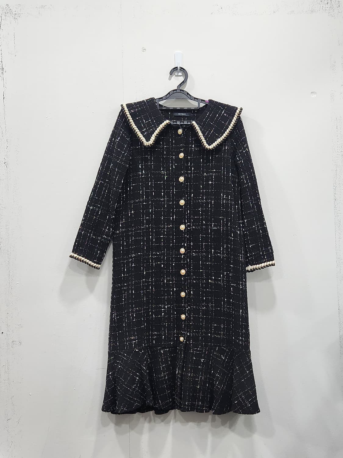INVEST 트위드 진주 카라 플레어 원피스 F 블랙 상품이미지1