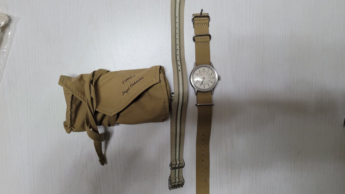 타이맥스 x 나이젤 카본 - 데저트 워치 상품이미지1