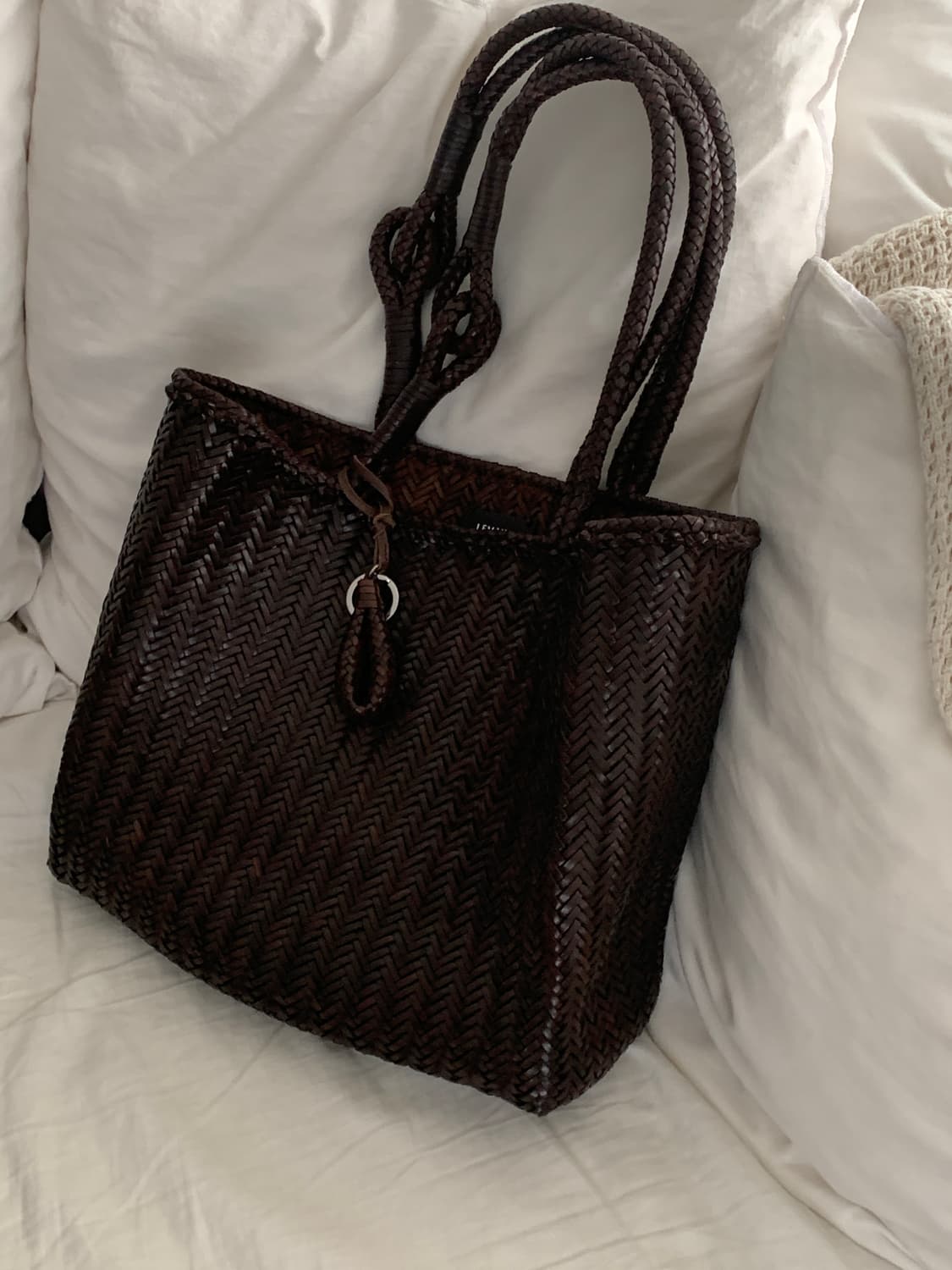 르메르 쉐브론백 미듐 상품이미지1