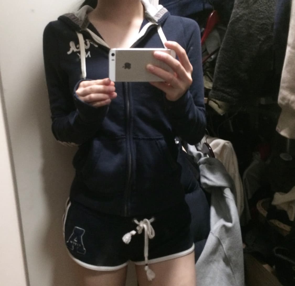 아베크롬비 네이비 딱붙 후드집업 사이드 레터링 상품이미지3