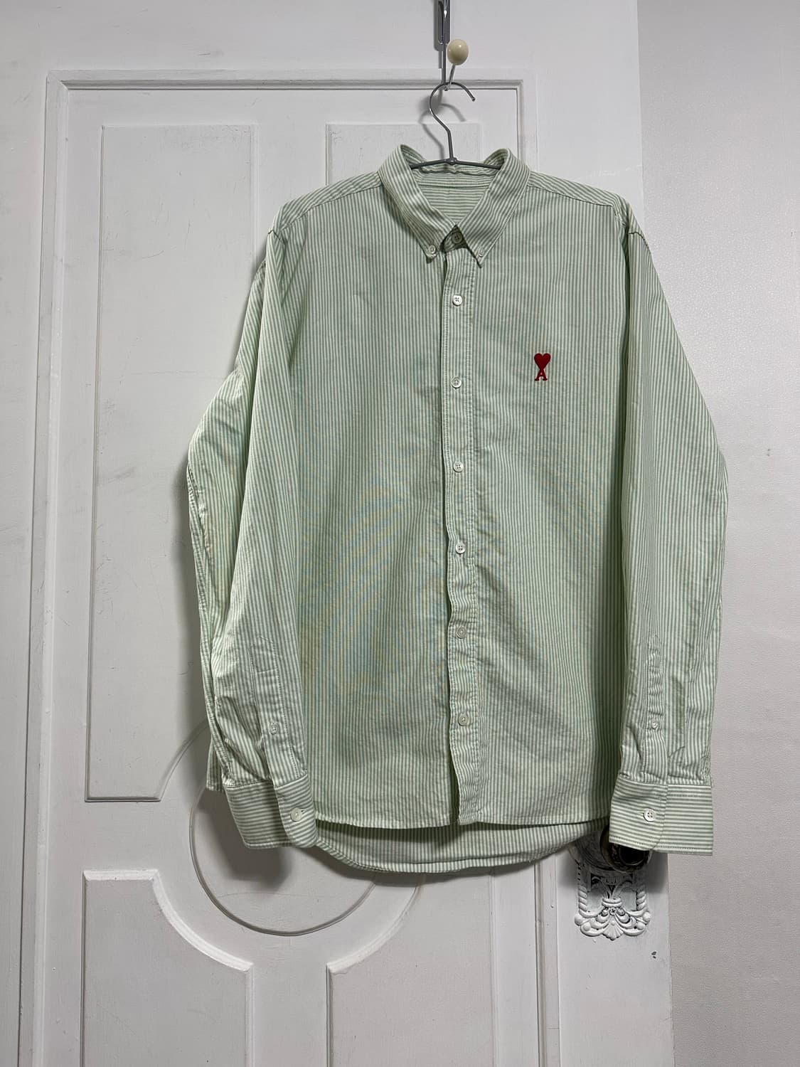 아미 스몰 하트 로고 스트라이프 셔츠 상품이미지1