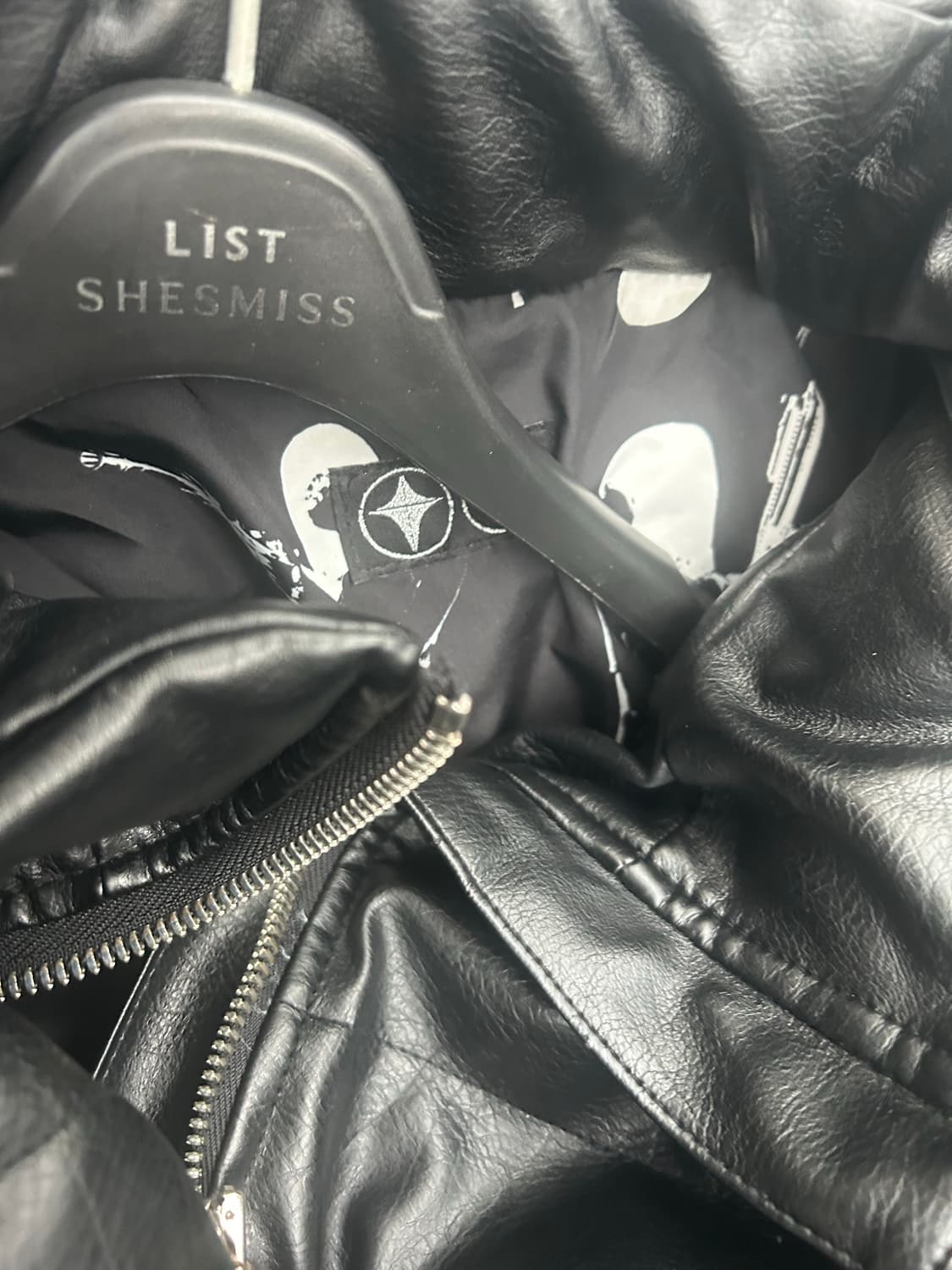 떠그클럽 레더패딩 3사이즈 상품이미지2