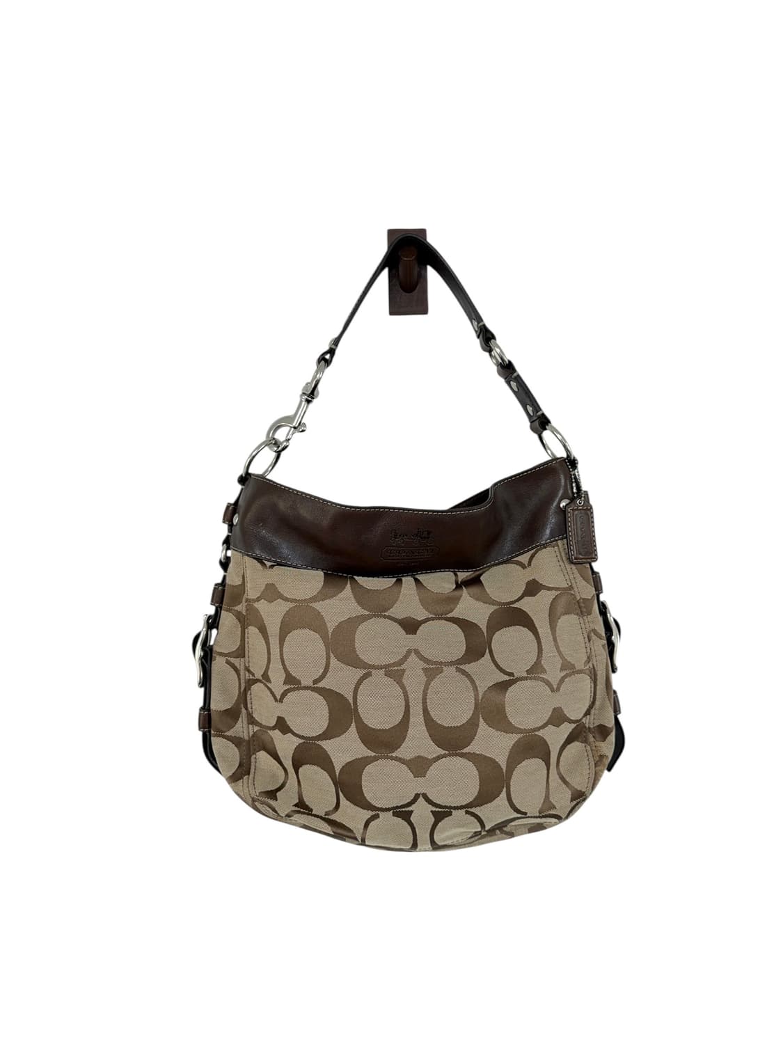 Coach 시그니처 숄더백 상품이미지1