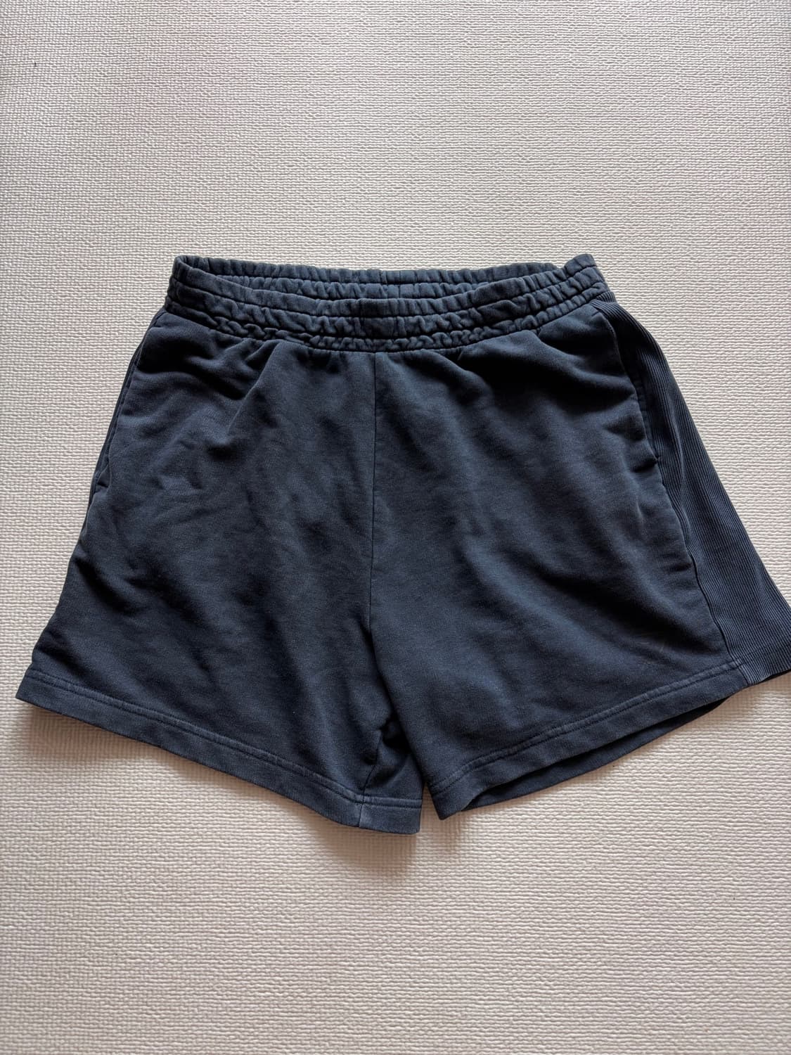 짐샤크 블랙 피그먼트 쇼츠 M 상품이미지1