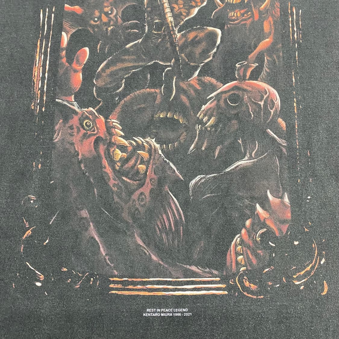 베르세르크 부틀렉 애니메이션 티셔츠 상품이미지7