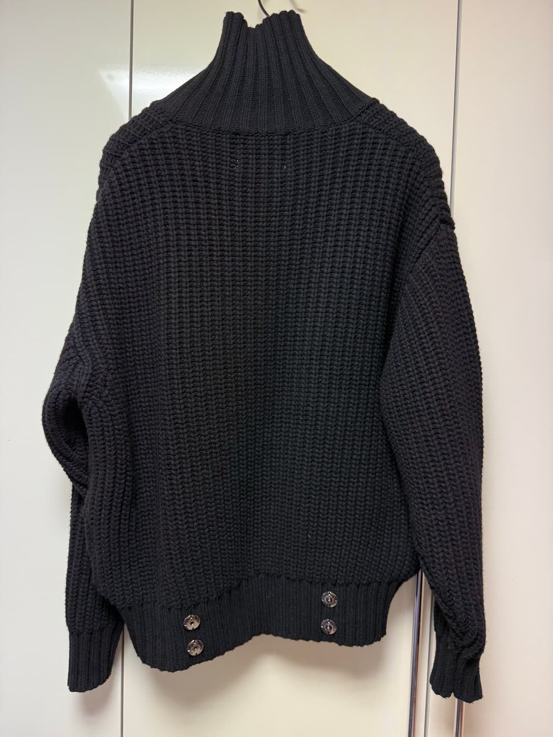 [M] STU 하이넥 집업 스웨터 블랙 상품이미지8