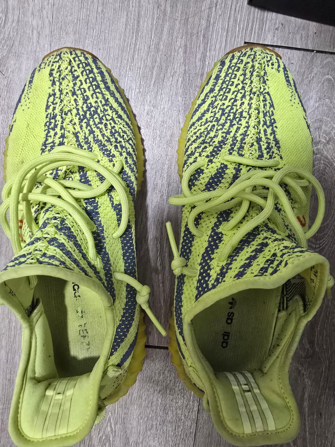 이지부스트 350 예브라 285 상품이미지1