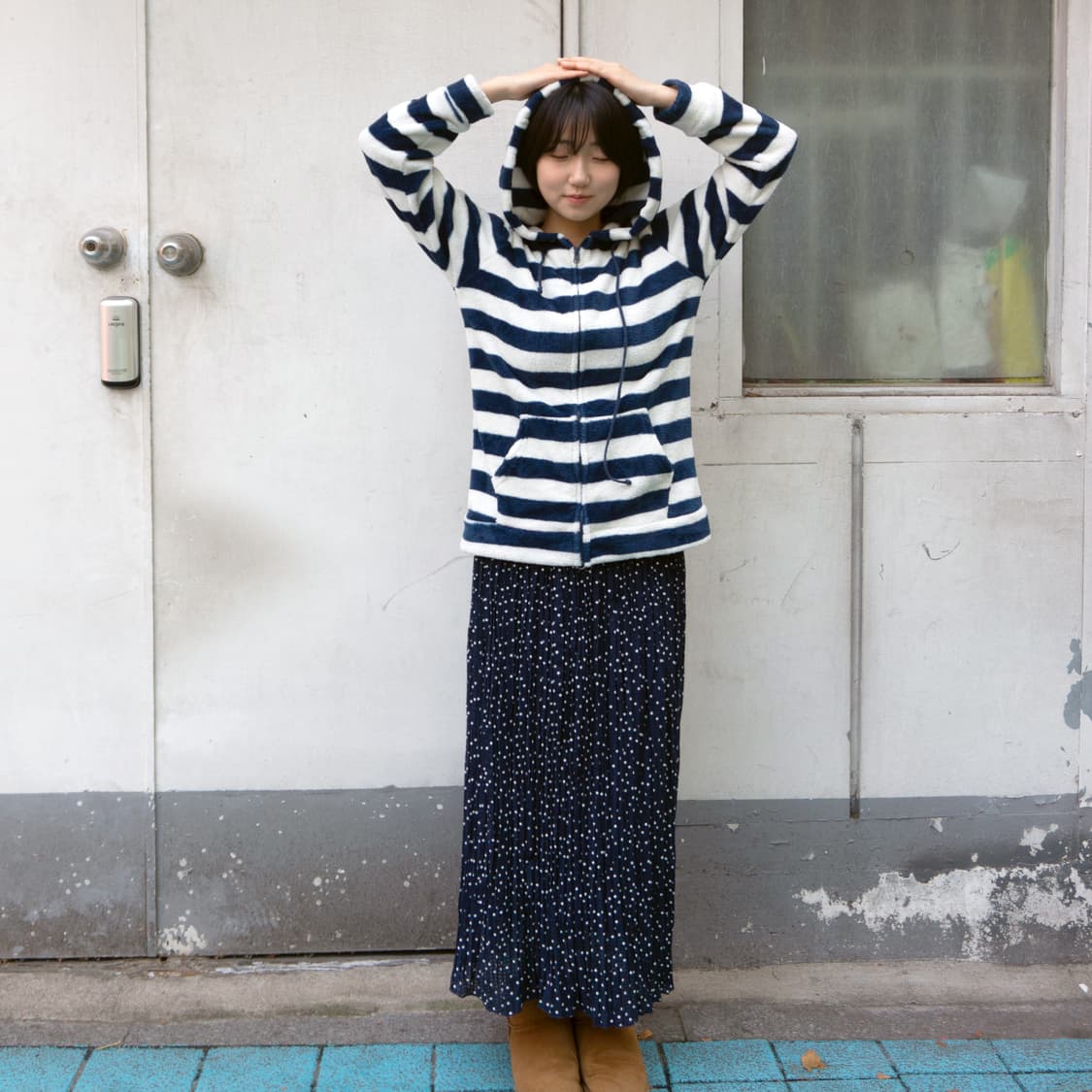 마을 산책 스트라이프 후드 집업 상품이미지2