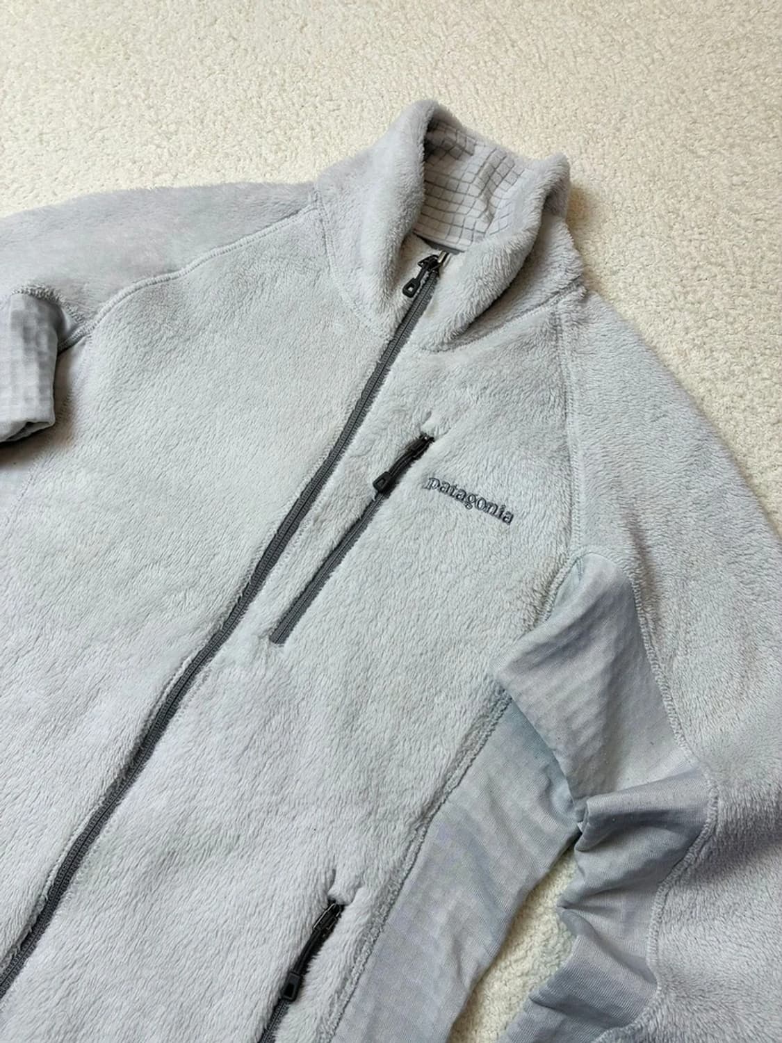 파타고니아 우먼스 R2 스포티 후리스 자켓 PN5994 상품이미지3