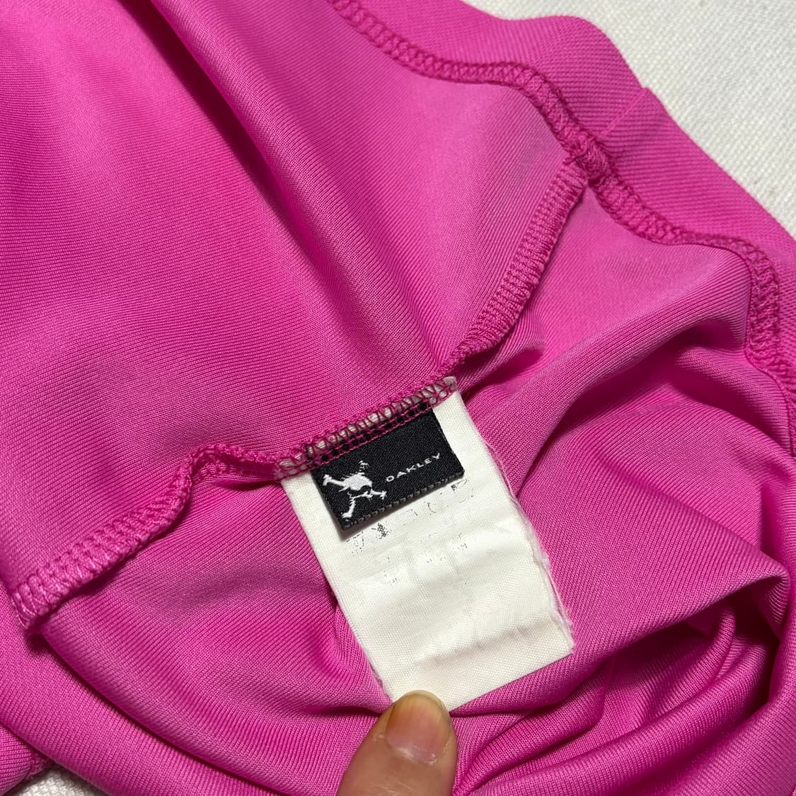 L 오클리 미드 스몰로고 반팔티 상품이미지5