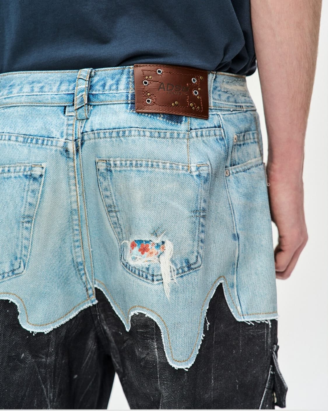 앤더슨벨  포우데님 스크래치 레더  프린티드 카고 팬츠 상품이미지5