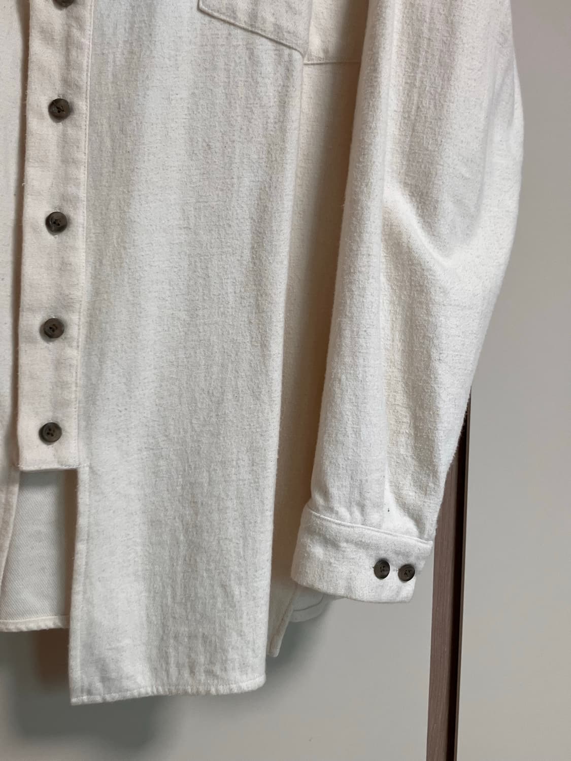 에크하우스라타 셔츠 상품이미지3